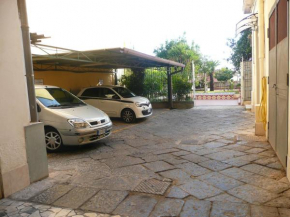 Отель Garden House  Ерколано